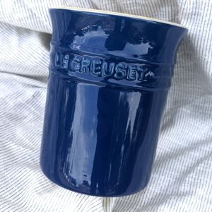 Le Creuset Blue Stoneware 6" High 5" Diameter Utensil Holder Crock